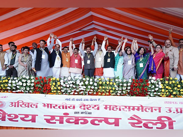 Natwar Goyal's Visionary Leadership: Igniting Unity and Progress at the Vaish Sankalp Rally