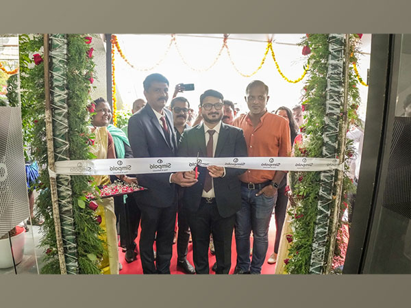 Simpolo Vitrified, strengthens Its presence in Kerala, opens its Showroom in Cochin