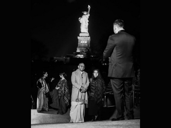 Gaur Gopal Das At The Statue of Liberty Event, Honoured As Part Of ELITE Magazine's Most Influential Indians Of The Year 2023