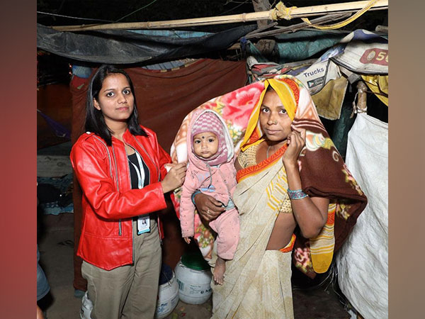 At the Annual Blanket Distribution in Noida, Chetu Team Members like Anjali Singh distributed blankets to families in need.