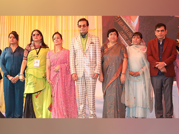 Doctor 365 Bollywood Maha Arogya Shivir Witnesses Presence of Renowned Personalities
