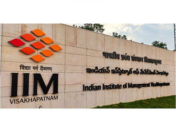 IIM Visakhapatnam, in collaboration with Accredian, has recently introduced the Executive Program in Business Management