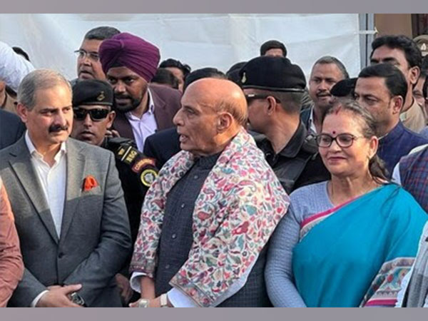 The CEO of Re Sustainability, Masood Mallick, and the Defence Minister, Rajnath Singh, at the flag-off event of the smart EV fleet