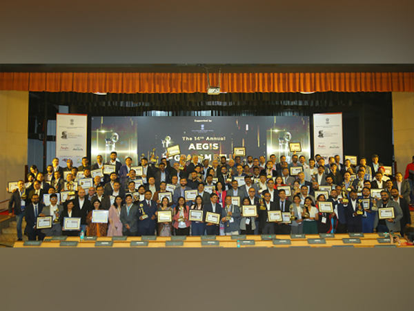 Winners and Finalists Honoured at the 14th Aegis Graham Bell Awards at New Delhi