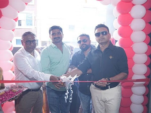 From left to right: Partha Pratim Chaudhuri, Vice President of Sales and Operations; Prashant S Kotian, Head of Sales and Merchandising; and Vijai Subramaniam, Chairman of Royaloak Furniture