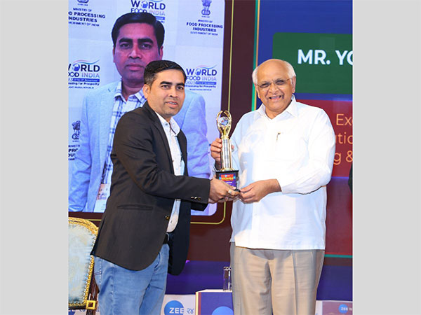 Gujarat CM Honours Yogesh Joshi with Gujarat Mahasanman 2024 Award for his remarkable contribution in Organic Farming