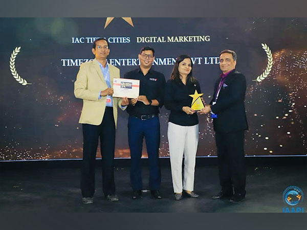 A Momentous Triumph felicitated with National Excellence Awards in Digital Marketing and Events at Facilities