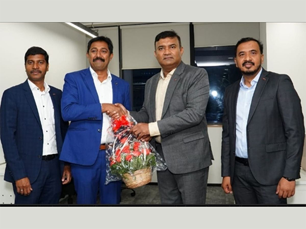 L-R: Senthil Kumar- Director (ROX Hi-tech Ltd.), Selvendran- Leader (IBM Cloud Business ISA), Jim Rakesh- Managing Director (ROX Hi-tech Ltd.), Balaji- Independent Director (ROX Hi-tech Ltd.)