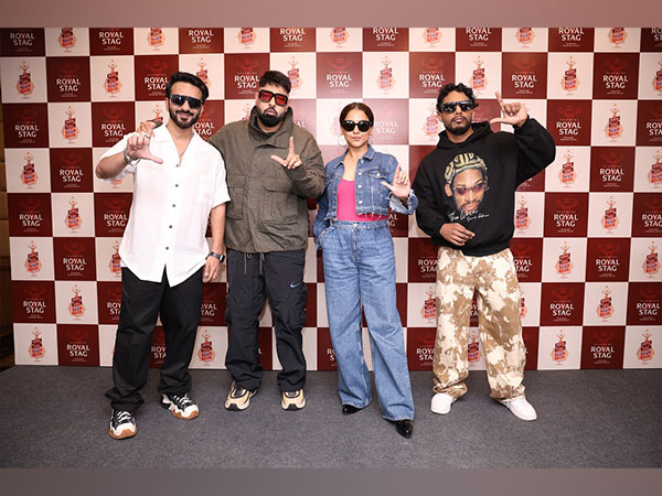 Seagram's Royal Stag BoomBox Puts Forth Spell-Binding Experience in Jaipur, Rajasthan with Musicians Badshah, Dino James, Neeti Mohan and Ali Merchant