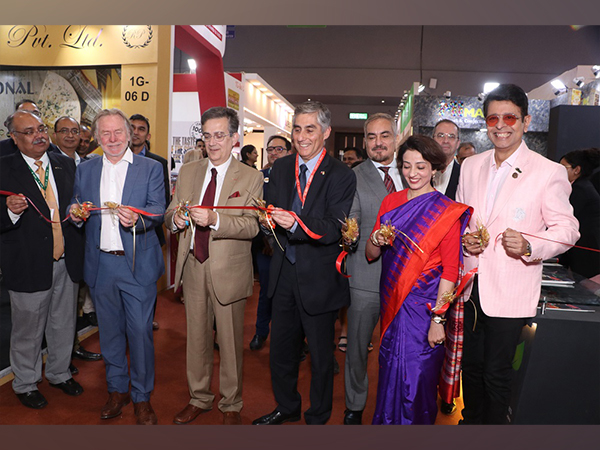 Dignitaries unveiling the FIFI Pavilion at AAHAR 2024