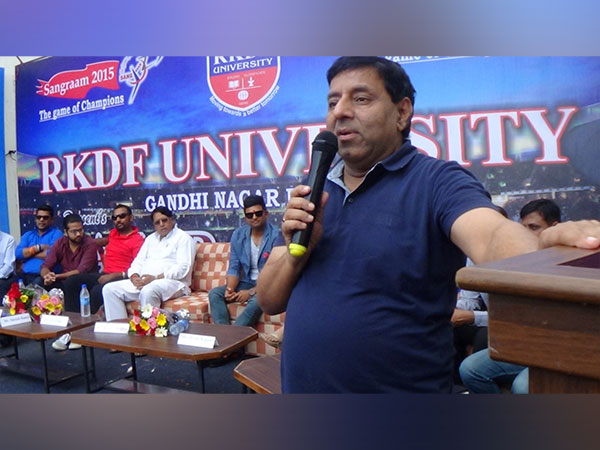 Dr Sunil Kapoor Bhopal Declares Grand Annual Function For SRK University Students For Year 2024
