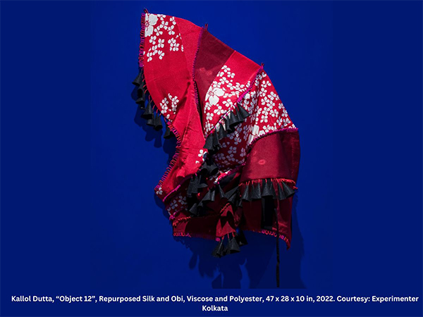 "Con/temporality: Contemporary Aesthetics in Our Times" Exhibition Showcases South Asian Artistic Innovation