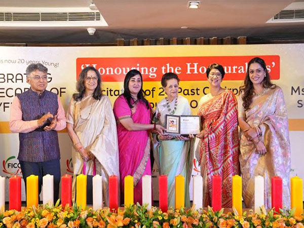 Joyshree Das Verma, National President of FICCI FLO along with other dignitaries at 20 years celebration of YFLO