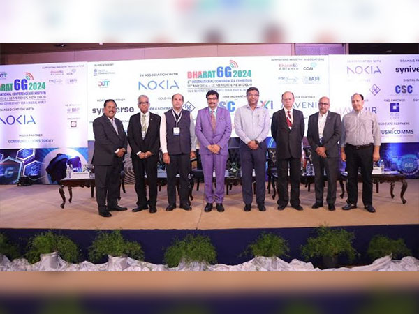 L-R: Shashi Dharan, Bharat Exhibitions, TV Ramachandran, BIF, A Robert J Ravi, DoT, Sanjeev Kumar, TCIL, S Krishnan, MeitY, Lt Gen Dr SP Kochhar, COAI, Sandeep Saxena, Nokia, Ashwani Rana, BIF