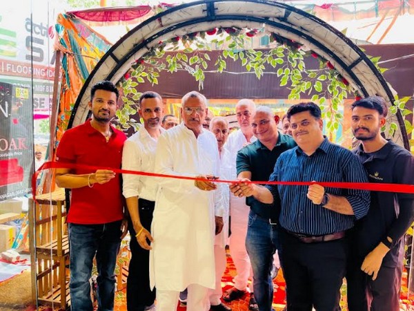 Royaloak Furniture inaugurates first store in Rajasthan