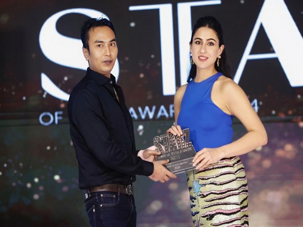Rising Star Sushim (Rahul) Gaikwad Honored with Young Investor and Producer Award in Bollywood by Actress Sara Ali Khan
