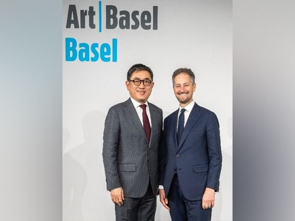 Dane Cheng, HKTB Executive Director, and Noah Horowitz, CEO of Art Basel, announced the new global partnership during the press conference of Art Basel in Basel