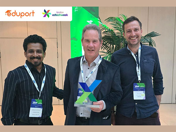 Eduport CEO Akshay Muralidharan receiving the EdTechX award from Guillaume Amblard, CEO of Amblard Ventures, with Will Carlyle, a partner at Sheridans, standing beside them.