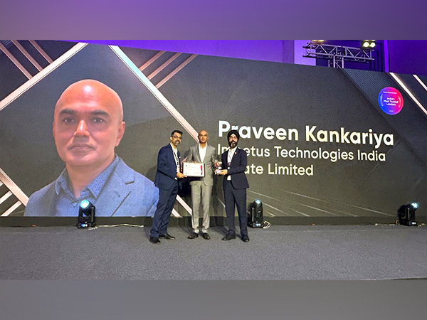 Impetus Founder and Executive Chairman Praveen Kankariya receiving the prestigious award.