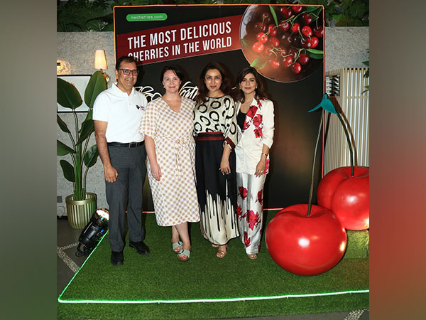 Sumit Saran, Rhiannon Elms, Tisca Chopra, Tanaaz Bhatia at US Northwest Cherries Event Food-Tasting Event