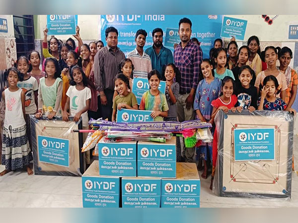 IYDF and Community Volunteers Provide Humanitarian Aid to Underprivileged Children in Krishna Nagar Puducherry