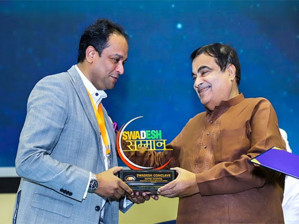 Meitra Hospital CEO Nihaj G Mohammed received the Swadesh Samman Award for 'Excellence in Healthcare Innovation'  from Central Minister Nitin Gadkari, at Swadesh Conclave 2024