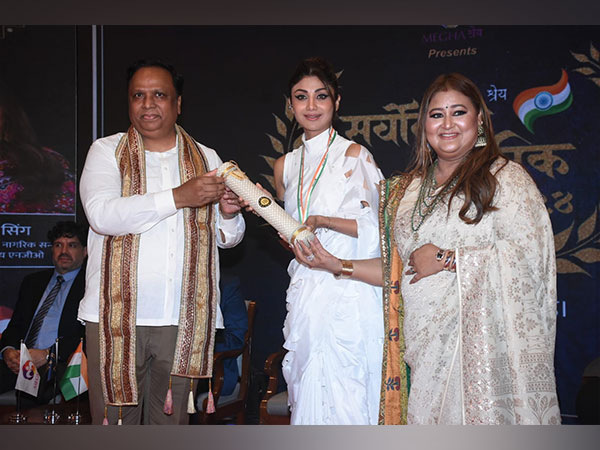 Seema Singh and Shilpa Shetty Grace the Sarvottam Nagrik Sanman 2024 Awards Ceremony