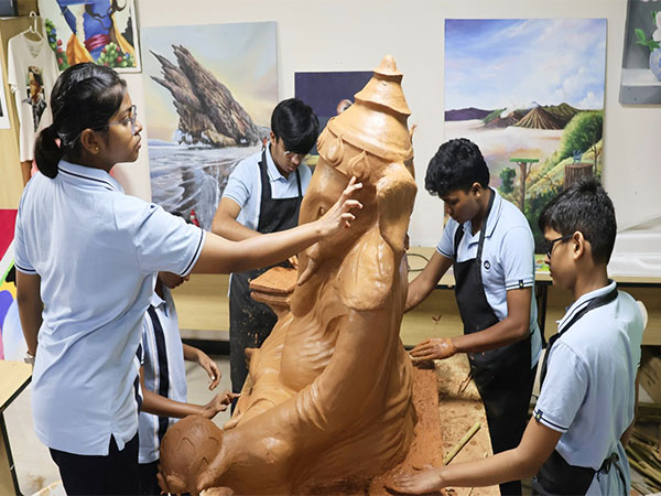 JIRS students creating eco-friendly Ganesha idol