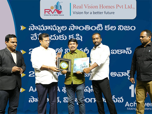 Dr. Srinivas Naik Dharavath, Chairman Real Vision Homes Pvt Ltd Recognized as an Ace Achiever 2024 by 10TV