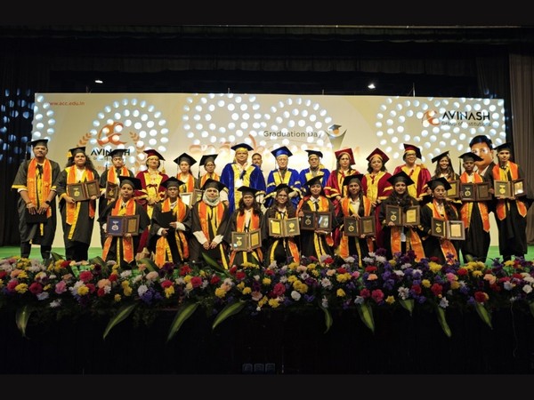 Avinash Group of Institutions Hosts "Snatakotsav" Graduation Ceremony for the 2021-2024 Batch