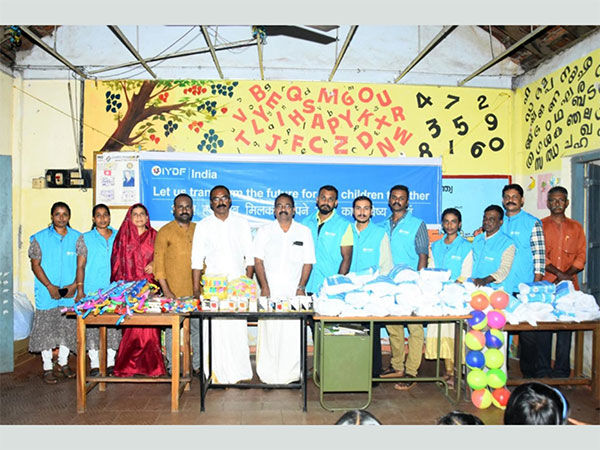 IYDF and S.R Distributors Provide Aid to Underprivileged Children at Government L.P School Mundackal, Kerala