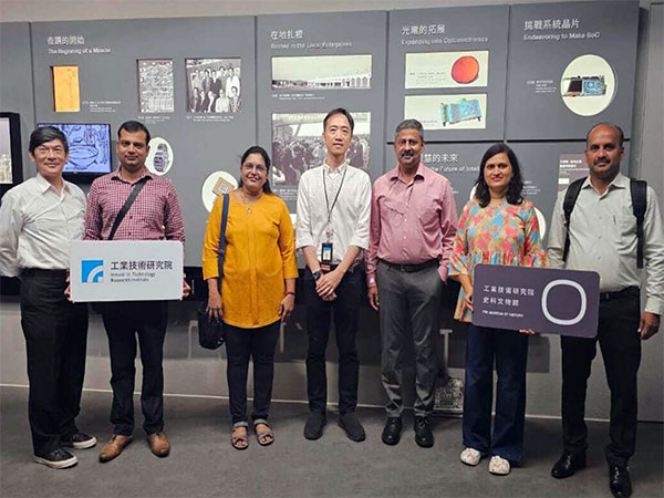 RV-SKILLS CEO Basavaraj Nagaraju (3rd from right) and Dr Geetha, Vice Principal of RV College of Engineering (3rd from left) are seen with the Industrial Technology Research Institute, Taiwan.