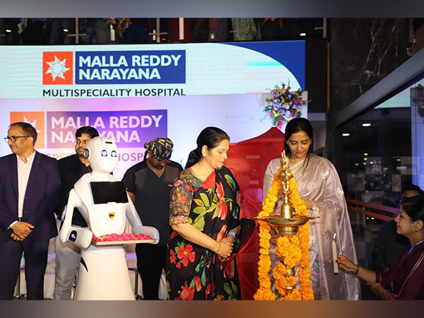 Malla Reddy Narayana Hospital Introduces Advanced Robotic Surgery for Precision and Faster Recovery