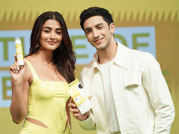 Garnier Brand Ambassadors Pooja Hegde and Vedang Raina at the launch event of Garnier Super UV Invisible Serum Sunscreen.