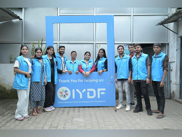 IYDF and New Sidhgora Club Madhya Vidyalaya Light Up the Future of Underprivileged Children in Jamshedpur