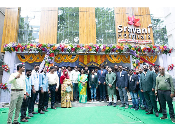 Sravani Hospitals Kukatpally Branch Successfully Inaugurated on Dussehra, Offering Free First Aid Kits to First 1,000 Visitors