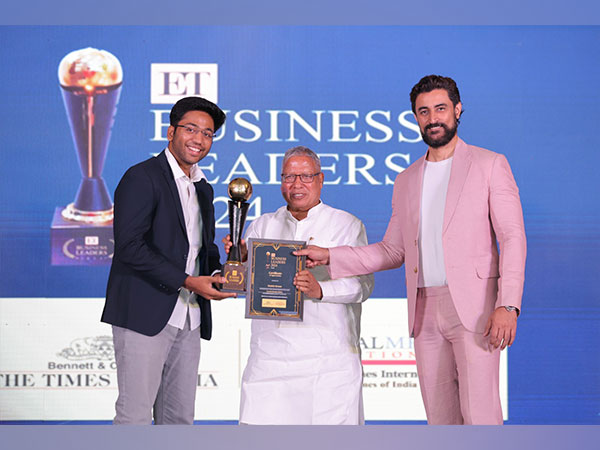 Shobhit Nirwan, Co-Founder of Next Toppers, has been awarded the prestigious ET Business Leader Award 2024