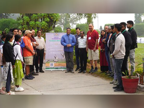 A wetland bird walk was led by The Art of Living Social Projects team at Bijnor Mahotsav