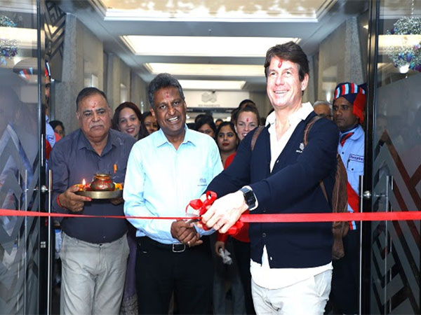 Inauguration by Stefan Borgas, CEO, and Parmod Sagar, President - India, West Asia & Africa, RHI Magnesita