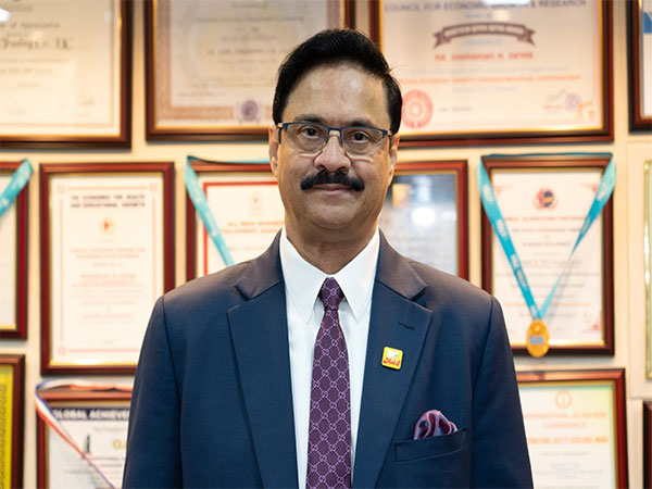 Dr. Dhananjay Datar, Chairman and Managing Director, Adil Group of Super Stores, Dubai