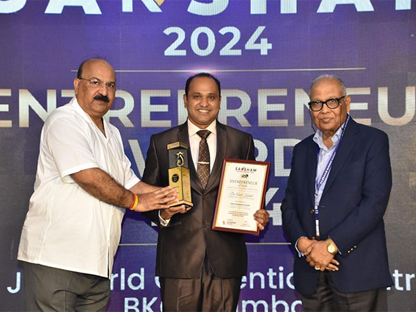 Ashtang Ayurved Hospital Recognized with Prestigious Award for Excellence in Ayurveda at Saksham Summit 2024