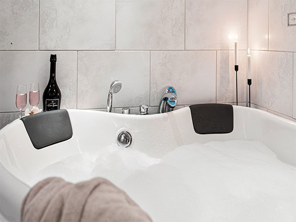 Bathtubs: Smart Features That Are Revolutionizing Relaxation