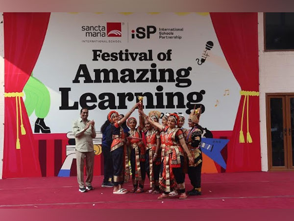 SMFAL - Classical Dance Winners Lifting the Cup