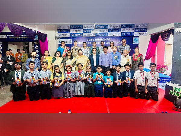 Prize distribution at Amanora School CBSE Regional Science Exhibition 2024-25