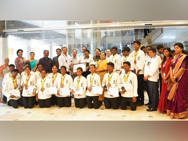 Dr. MGR Educational and Research Institute - Dept. of Hotel Management & Culinary Arts, emerges as Overall Champion at the Budding Chef Challenge 2024