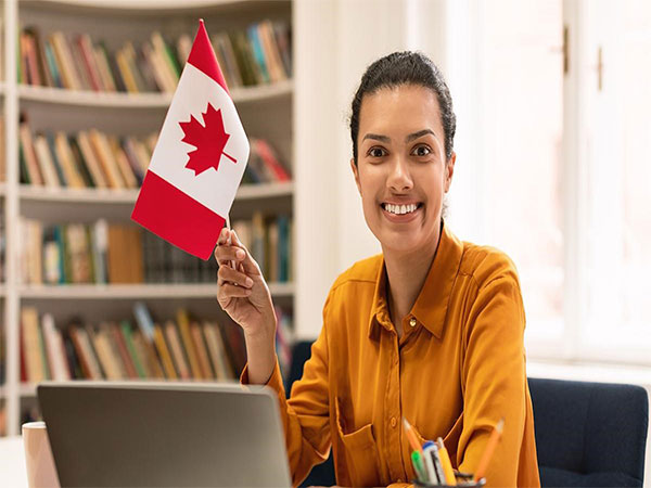 GIC Canada Explained: How to Juggle Study, Work, and Finances as an International Student