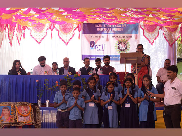 Pallav Mohapatra addressing students at Government High School - Dahanu, Maharashtra