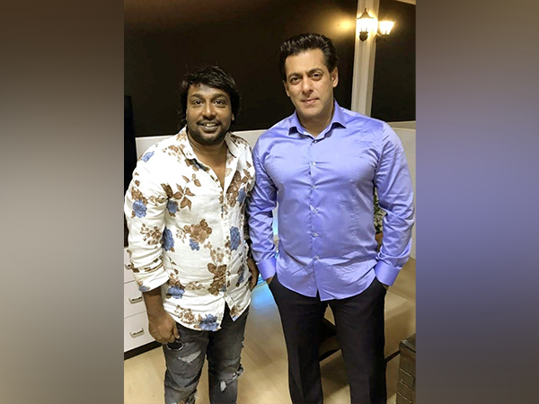 Salman Khan Loved Sonu Sood's Film Fateh's Trending Song "Heer": Lyricist-Composer Shabbir Ahmed