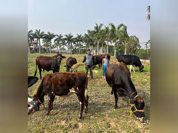 Prakash Group Empowers Rural Women by Distributing Cows Ranchi