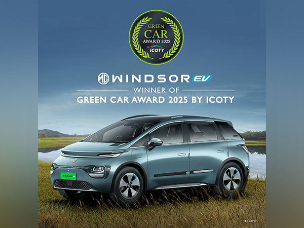 MG Windsor, India's Latest Buzz in EVs, Crowned Green Car of the Year at ICOTY 2025